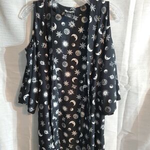 Hot Topic Celestial Yin Yang Patterned Kimono With Open Shoulders Sz Med
